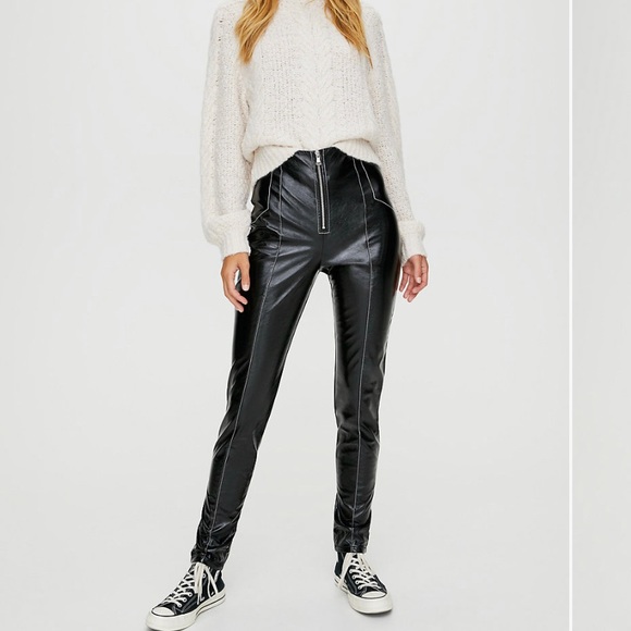 Aritzia Pants - Aritzia Tessy Pant